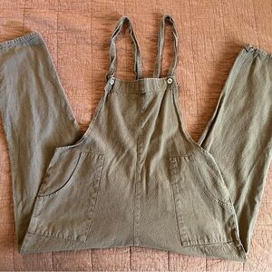 Little Cottonwood jumpsuit sz M 
linen/cotton blend